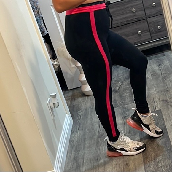 ❤️Pink VS Yoga Pants Leggings with strings - Picture 6 of 11